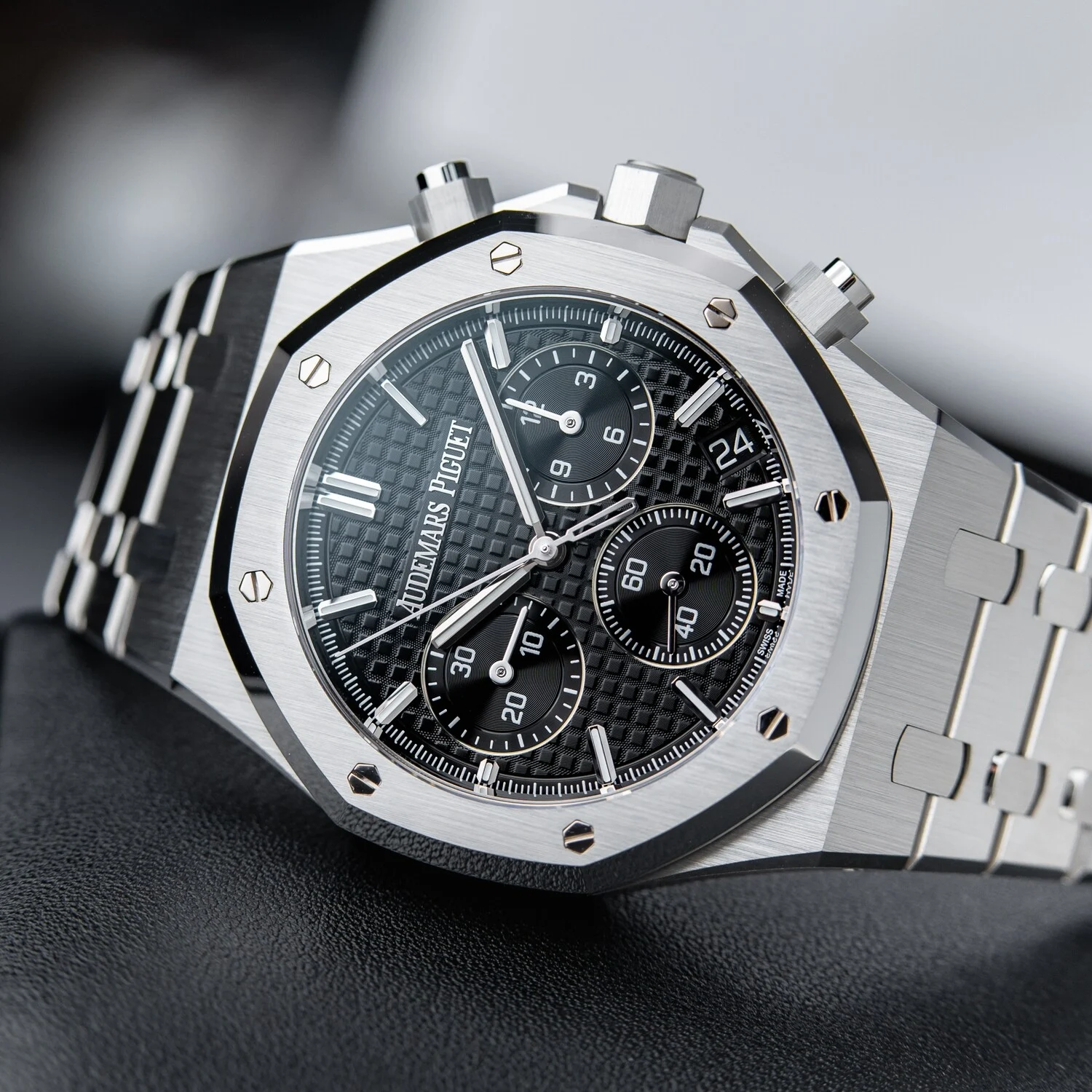 3457543726 Royal Oak Chrono 26240 SS APSF 1:1 Best Edition Black Dial on SS Bracelet SA4401 Super Clone V2 (Free Sprung) - Image 4