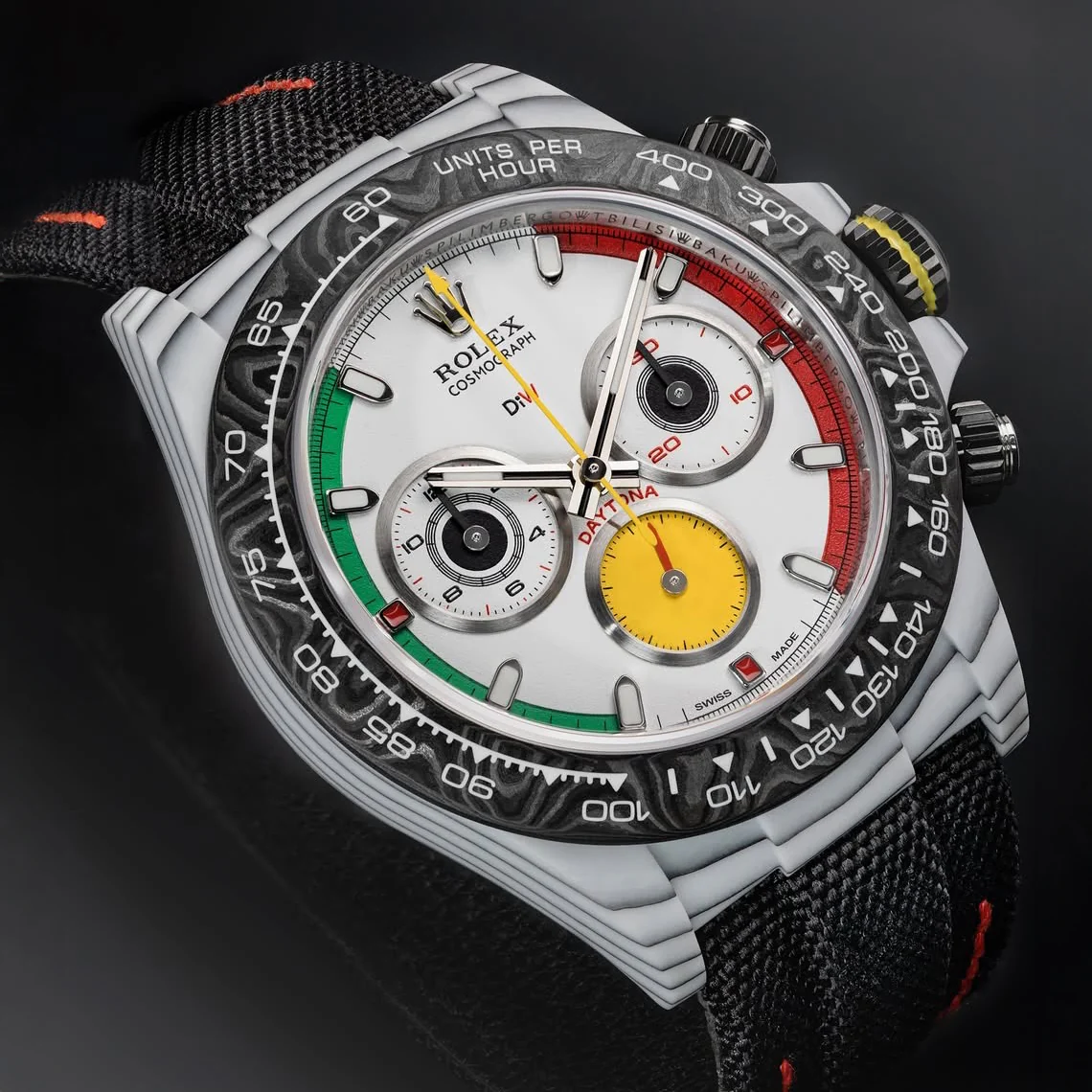 A1F6780E-BF20-4DE5-A5AC-08993FB6D43DSQUARE Daytona DIW Ferrari White Carbon DIWF Best Edition White Italy Dial on Black Nylon Strap DD4801 Super Clone - Image 4