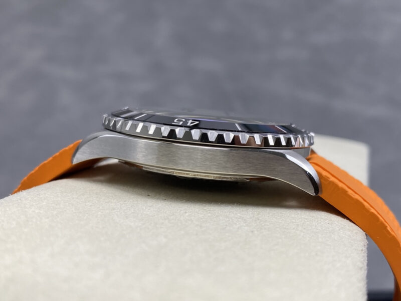Breitling-Superocean-A17375211B2S4-Rainbow-Orange-Rubber-Strap-6-800x600 Breitling Superocean A17375211B2S4 Rainbow Orange Rubber Strap Best Replica BLS 42mm - Image 6