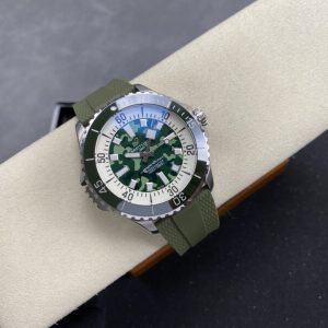 Breitling Superocean Super Diver E10379D31L1S1 Green Dial Rubber Strap 1:1 Best Replica 46mm