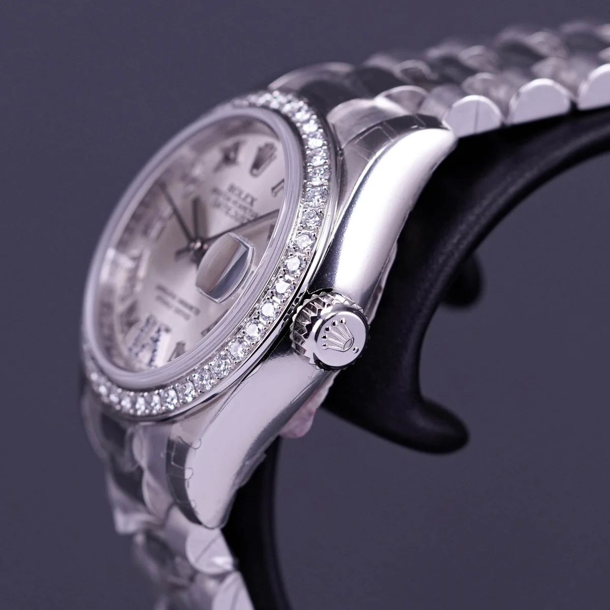 DATEJUSTplatinumdiamond6-3 Datejust 26mm Platinum Diamond Ring Silver Roman Dial with Sapphire on 6 - Image 4
