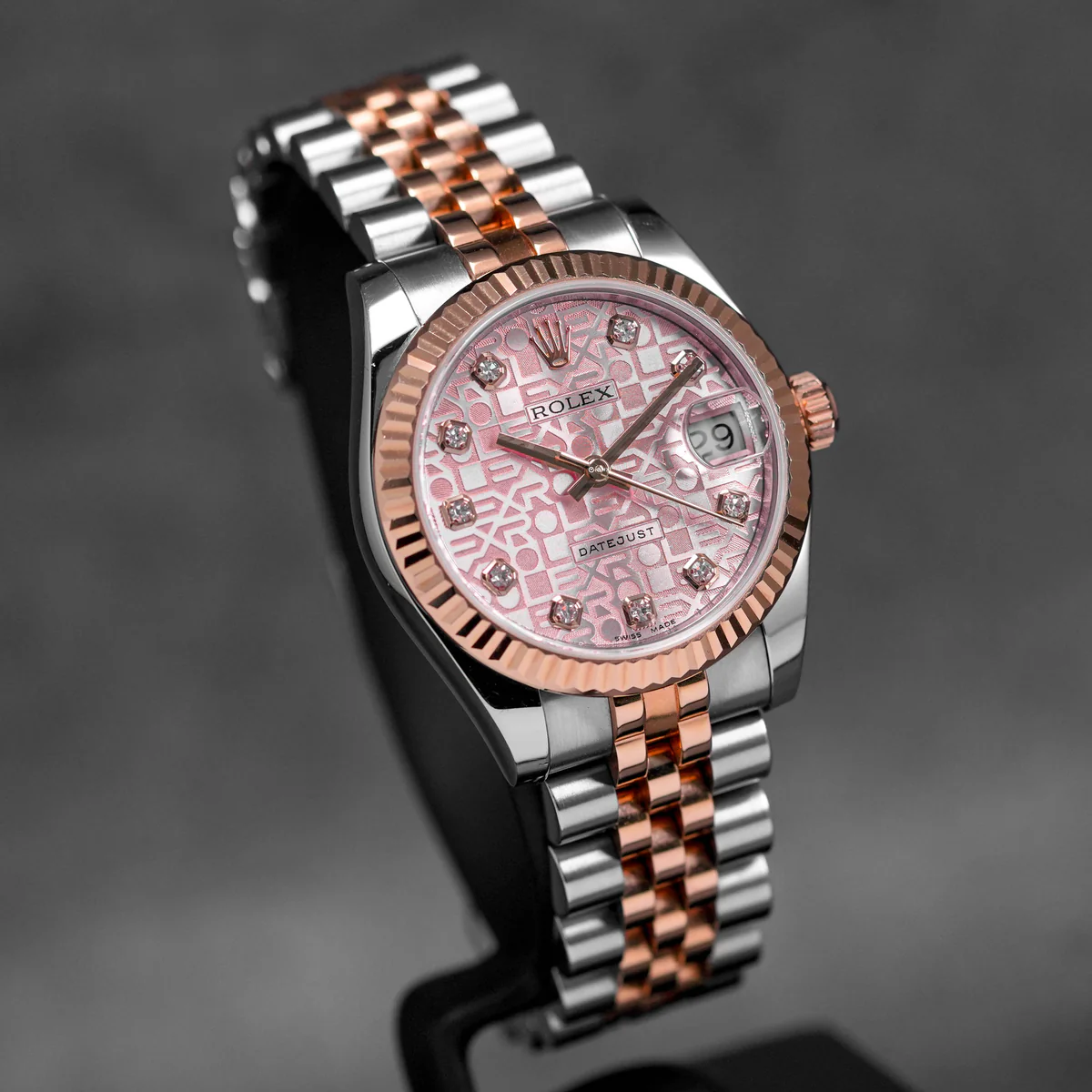 Datejust-Rosegold-Pink-Indonesia_2 Datejust 31mm Two-Tone Rose Gold Pink Computerized Diamond Dial - Image 3