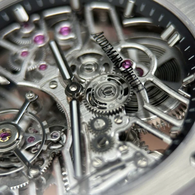 Dong-Ho-Audemars-Piguet-Replica-11-Royal-Oak-Tourbillon-26735-Mat-Skeleton-41mm-8-768x768-1 Audemars Piguet Royal Oak Tourbillon 26735 Skeleton Dial Metal Wire 41mm - Image 5