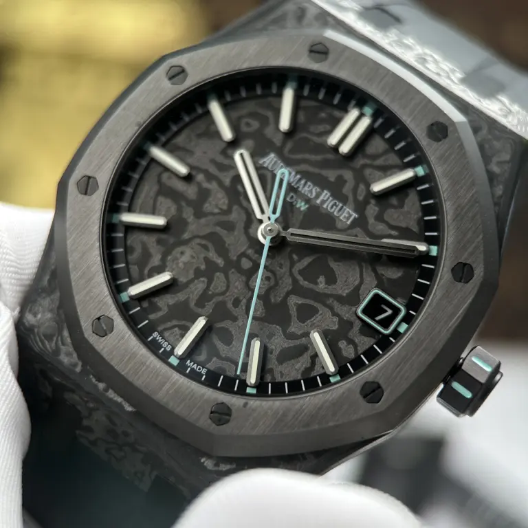 Dong-Ho-Audemars-Piguet-Royal-Oak-DiW-15500-Rep-11-Vo-Carbon-Kim-Giay-Mau-Xanh-Duong-41mm-8-768x768.jpg Audemars Piguet Royal Oak DiW 15500 Case Carbon Second Hand Is Blue 41mm - Image 4