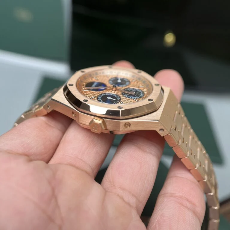 Dong-Ho-Audemars-Piguet-Royal-Oak-Perpetual-Calendar-26574-Rep-11-41mm-5-768x768-1 Audemars Piguet Royal Oak Perpetual Calendar 26574 Rose Gold 41mm Super Clone - Image 5