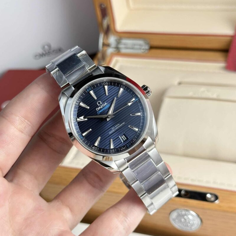 Dong-Ho-Omega-Seamaster-Aqua-Terra-150M-Co-Axial-Master-Chronometer-220.10.41.21.03.004-2-800x800 Omega Seamaster Aqua Terra Co-Axial Master Chronometer 220.10.41.21.03.004 Blue Dial Best Replica 41mm - Image 2