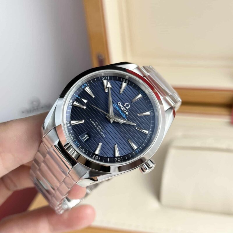 Dong-Ho-Omega-Seamaster-Aqua-Terra-150M-Co-Axial-Master-Chronometer-220.10.41.21.03.004-3-800x800 Omega Seamaster Aqua Terra Co-Axial Master Chronometer 220.10.41.21.03.004 Blue Dial Best Replica 41mm - Image 3