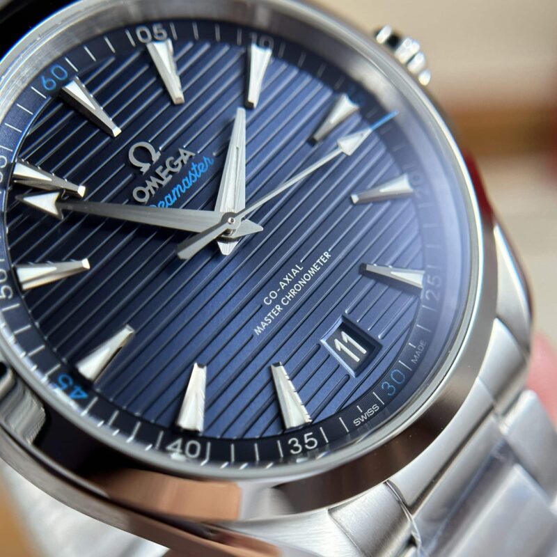 Dong-Ho-Omega-Seamaster-Aqua-Terra-150M-Co-Axial-Master-Chronometer-220.10.41.21.03.004-6-800x800 Omega Seamaster Aqua Terra Co-Axial Master Chronometer 220.10.41.21.03.004 Blue Dial Best Replica 41mm - Image 5