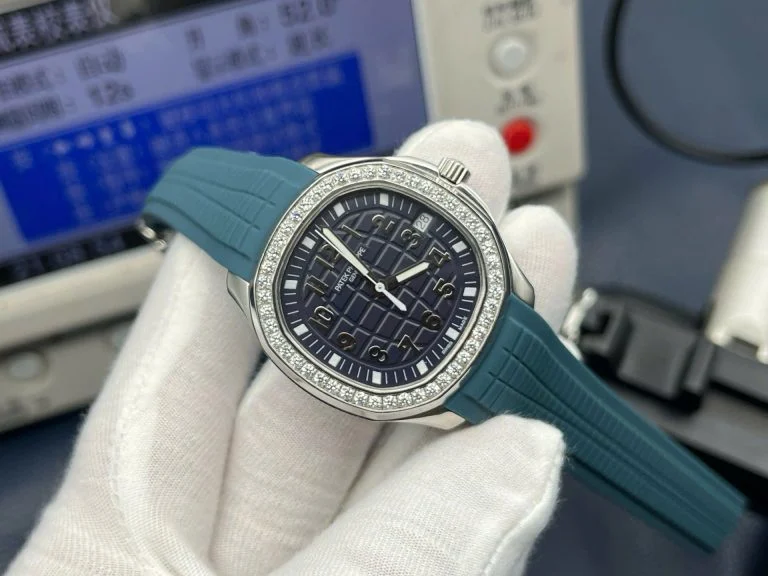 Dong-Ho-Patek-Philippe-Aquanaut-5268G-Dinh-Da-May-Co-Thuy-Sy-Xuong-PPF-388mm-2-768x576-1 Patek Philippe Aquanaut 5268G Imitation Watches Charcoal Blue Dial Rubber Strap PPF Factory 38.8mm - Image 3