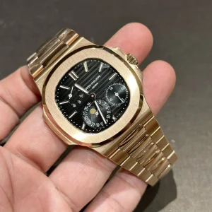 Patek Philippe Nautilus 5712 Black Dial GR Factory 40mm Super Clone