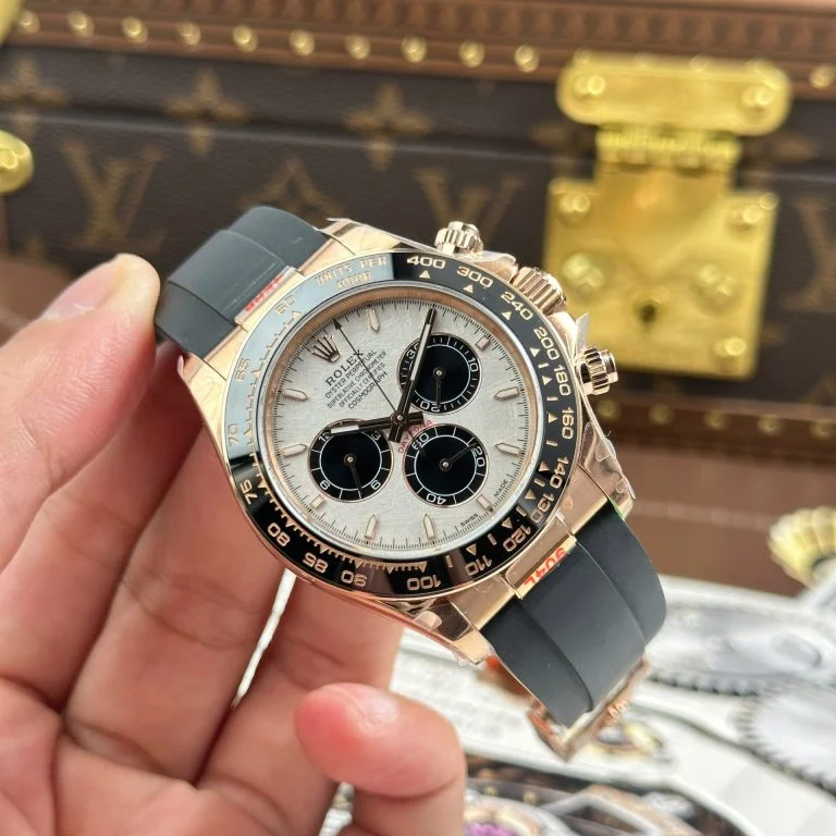 Dong-Ho-Rolex-Cosmograph-Daytona-126515-Replica-11-Mat-Thien-Thach-Trong-Luong-153-Grams-Xuong-QF-40mm-16-768x768-1 Daytona 126515 THBF 1:1 Best Edition RG/Black Dial on Oysterflex Strap SH4131 (Weighted) - Image 3