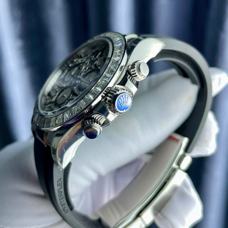 Dong-Ho-Rolex-Cosmograph-Daytona-Eye-Of-The-Tiger-Che-Tac-Kim-Cuong-Moissanite-Baguette-40mm-9-768x768-1 Rolex Cosmograph Daytona Eye Of The Tiger Moissanite Baguette Diamonds 40mm - Image 7