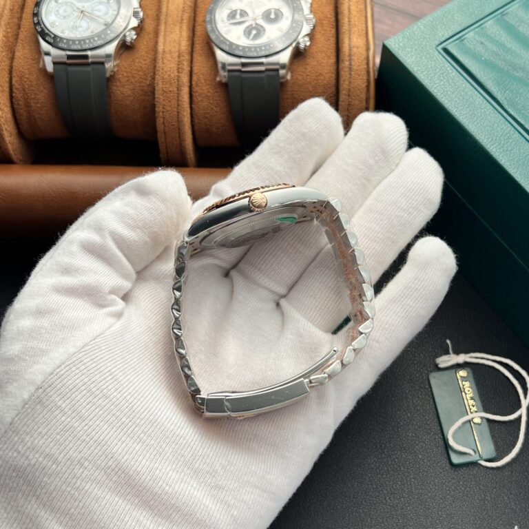 Dong-Ho-Rolex-DateJust-126331-Replica-11-Mat-Sunburt-Clean-Factory-41mm-5-768x768-1 Rolex DateJust 126331 Demi Grey Dial Clean Factory 41mm - Image 6