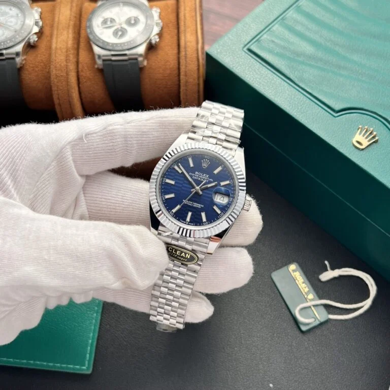 Dong-Ho-Rolex-DateJust-126334-Mat-Nep-Gap-Mau-Xanh-Duong-Clean-41mm-2-768x768-1 DateJust 41 126334 QF 1:1 Best Edition 904L Steel Blue Texuted Stick Dial on Jubilee Bracelet QF3235 (149g) - Image 4