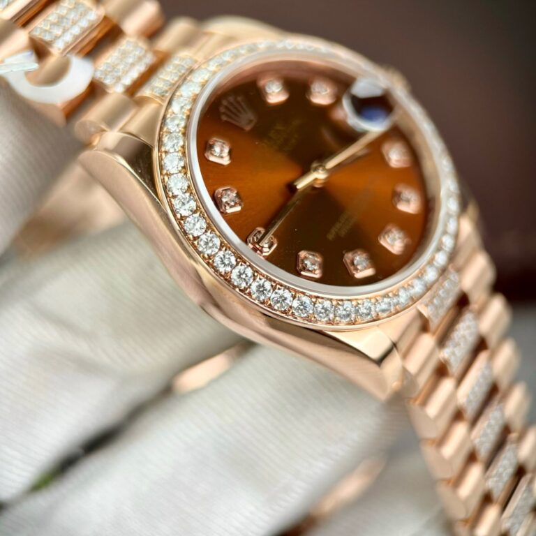 Dong-Ho-Rolex-DateJust-Boc-Vang-Dinh-Moissanite-Mat-Chocolate-31mm-6-768x768-1 Rolex DateJust Gold Wrapped Moissanite With Chocolate Dial 31mm - Image 5