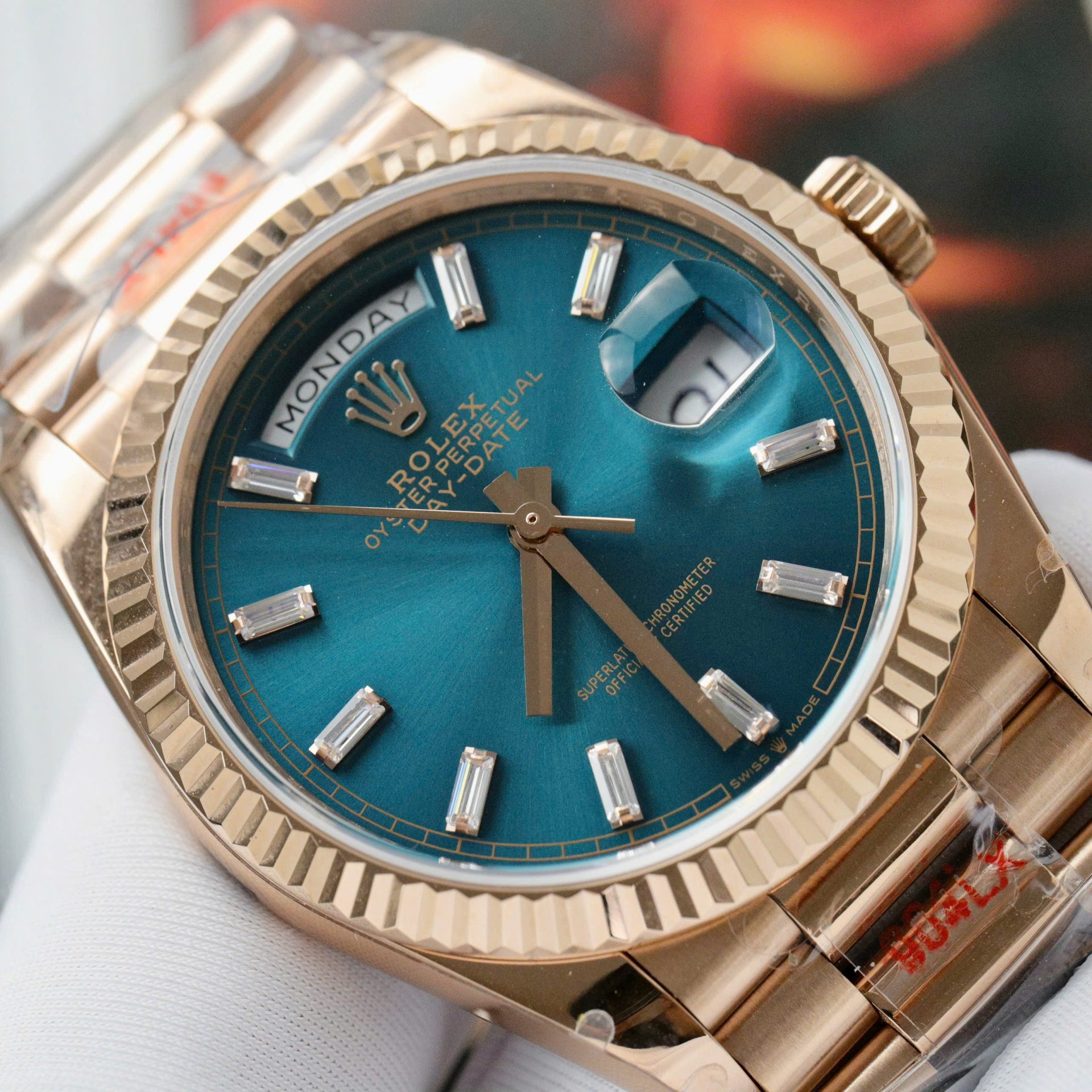 Dong-Ho-Rolex-Day-Date-128235-Replica-11-Mau-Xanh-Luc-Tinh-Chinh-Trong-Luong-158gram-Nha-May-QF-36mm-5 QF Rolex Day-Date 36mm Gain Weight 158g 2836 Movement - Image 3
