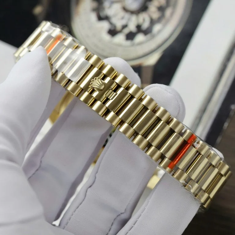 Dong-Ho-Rolex-Day-Date-128238-Rep-11-768x768-1 Rolex Day-Date 36mm Presidential Super Clone with Yellow Dial - Image 6