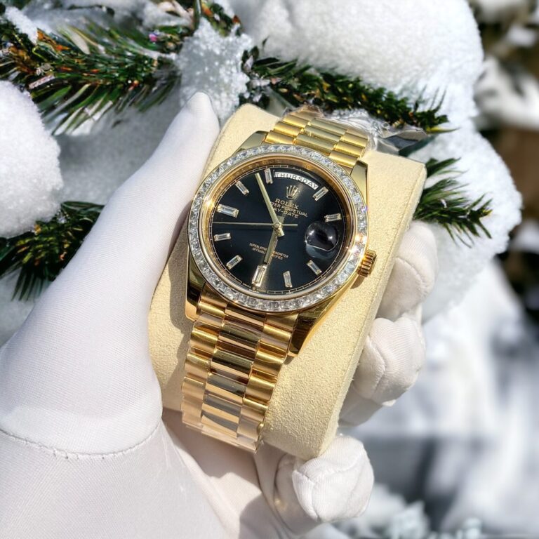 Dong-Ho-Rolex-Day-Date-228238-Boc-Vang-18K-Do-Vien-Moissanite-GM-V2-40mm-3-768x768-1 Rolex Day-Date 228238 18K Gold Wrapped Moissanite Bezel GM 40mm - Image 4