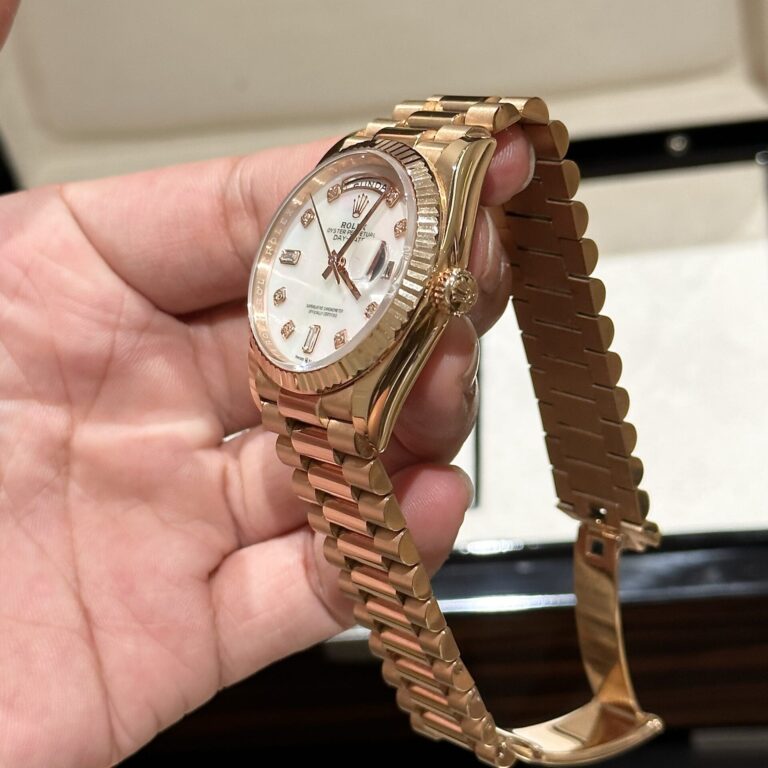 Dong-Ho-Rolex-Day-Date-Mat-Xa-Cu-RoseGold-Fake-11-EW-36mm-2-768x768-1 Rolex Day-Date Mother of Pearl Rose Gold EW Factory 36mm - Image 3
