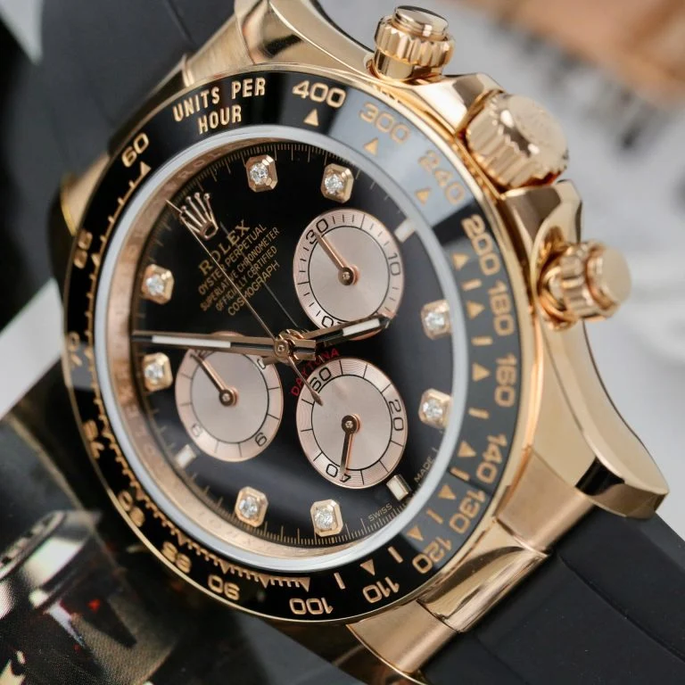 Dong-Ho-Rolex-Daytona-126515-Che-Tac-Mat-Den-Trong-Luong-163Gram-Boc-Vang-That-40mm-4-768x768-1 Daytona 126515 AVF 1:1 Best Edition Black/RG Diamonds Dial on Oysterflex Strap DD4131 (Mod) - Image 3