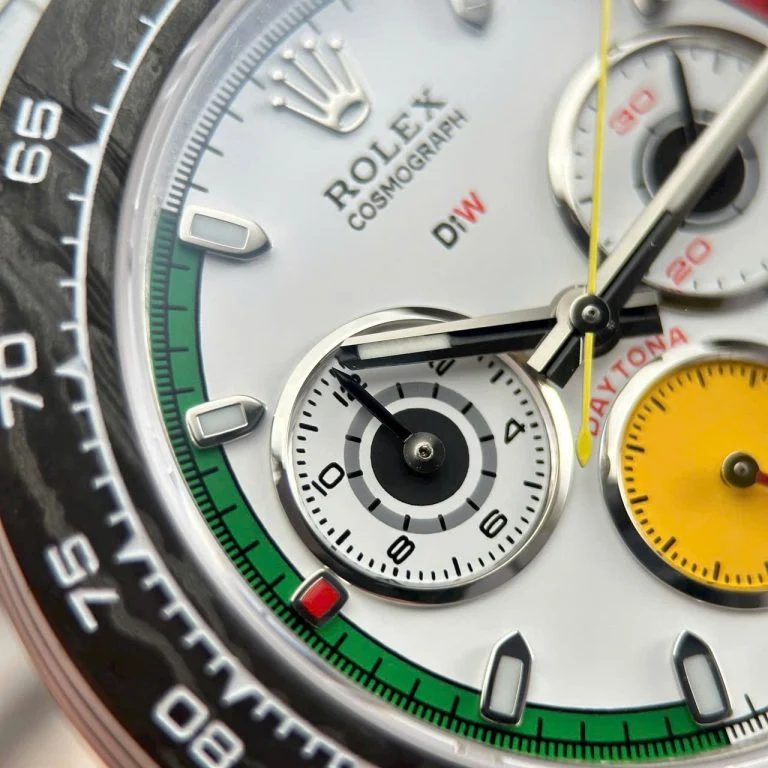 Dong-Ho-Rolex-Daytona-DiW-Ferrari-Replica-11-Vo-Carbon-Trang-Sieu-Nhe-40mm-12-768x768-1 Rolex Daytona DiW Ferrari Super Clone Watch - Image 7