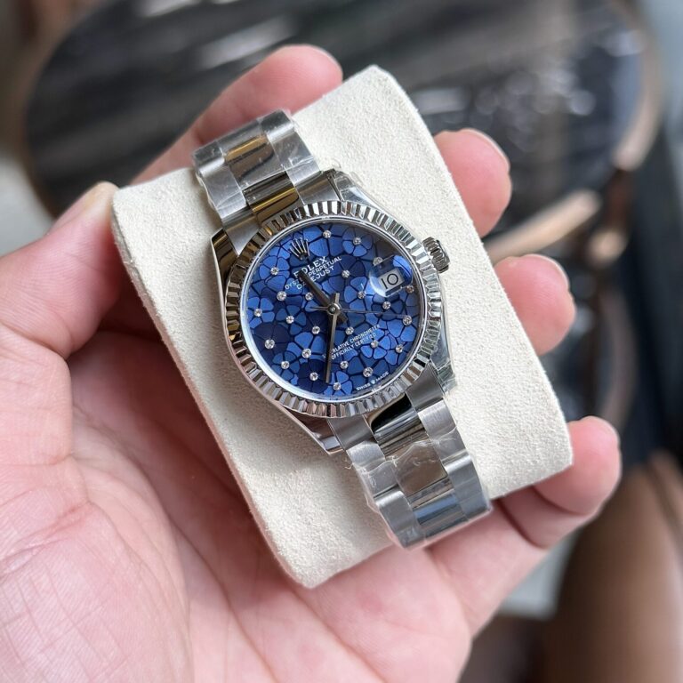 Dong-Ho-Rolex-Nu-DateJust-Replica-Mat-So-Cay-La-Mau-Xanh-Duong-31mm-2-768x768-1 Rolex DateJust Womens Watch 11 Blue Leaf Dial 31mm - Image 3