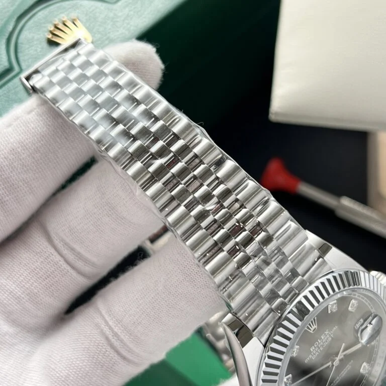Dong-Ho-Rolex-Rep-11-1-768x768-1 Datejust 126334 41mm Clean Plus 1:1 Best Edition 904L Blue Diamonds Dial on Jubilee Bracelet VR3235 - Image 4