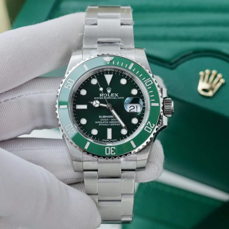 Dong-Ho-Rolex-Submariner-116610LV-Hulk-Replica-Nha-May-VS-40mm-2-768x768-1 Rolex Submariner 35mm Green Dial 1454151 - Image 3