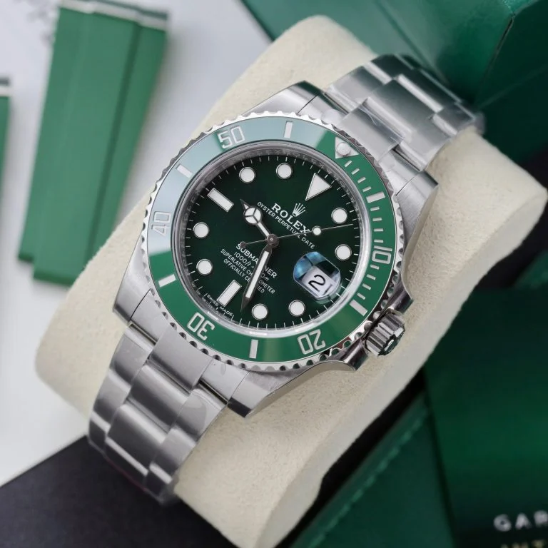 Dong-Ho-Rolex-Submariner-116610LV-Hulk-Replica-Nha-May-VS-40mm-6-768x768-1 Rolex Submariner 35mm Green Dial 1454151 - Image 4