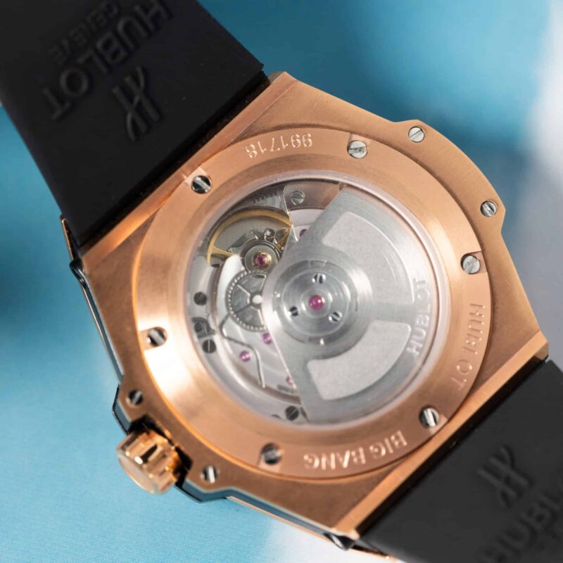 Hublot-Big-Bang-One-Click-King-Gold-Pave-Da-CZ-10-scaled-800x800 Hublot Big Bang One Click King Gold Black Pav¨¦ Baguette CZ Stone Bezel Replica 39mm - Image 10
