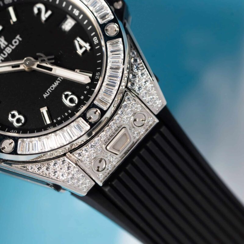 Hublot-Big-Bang-One-Click-Steel-Black-Pave-Da-CZ-7-scaled-800x800 Hublot Big Bang One Click Steel Black Pav¨¦ Baguette CZ Stone Bezel Replica 39mm - Image 7
