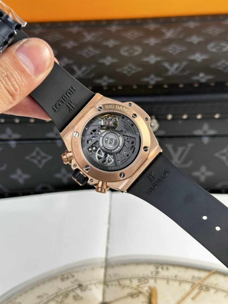 Hublot-Big-Bang-Unico-King-Gold-Black-Ceramic-42mm-9-800x1067 Hublot Big Bang Unico King Gold Black Ceramic Best Replica 42mm - Image 9