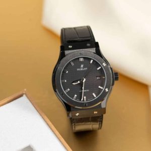 Hublot Classic Fusion Black Magic Carbon Dial Swiss Movement Top Quality Replica 42mm