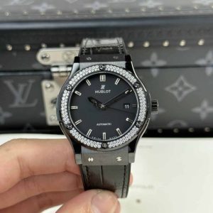Hublot Classic Fusion Black Magic Diamond Ceramic Case Stone-set Bezel Best Replica JJZ 42mm