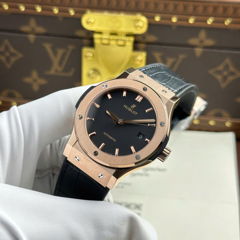 Hublot-Classic-Fusion-King-Gold-Black-Dial-Leather-3-800x800 Hublot Classic Fusion King Gold Black Dial Leather Best Replica JJF 42mm - Image 3