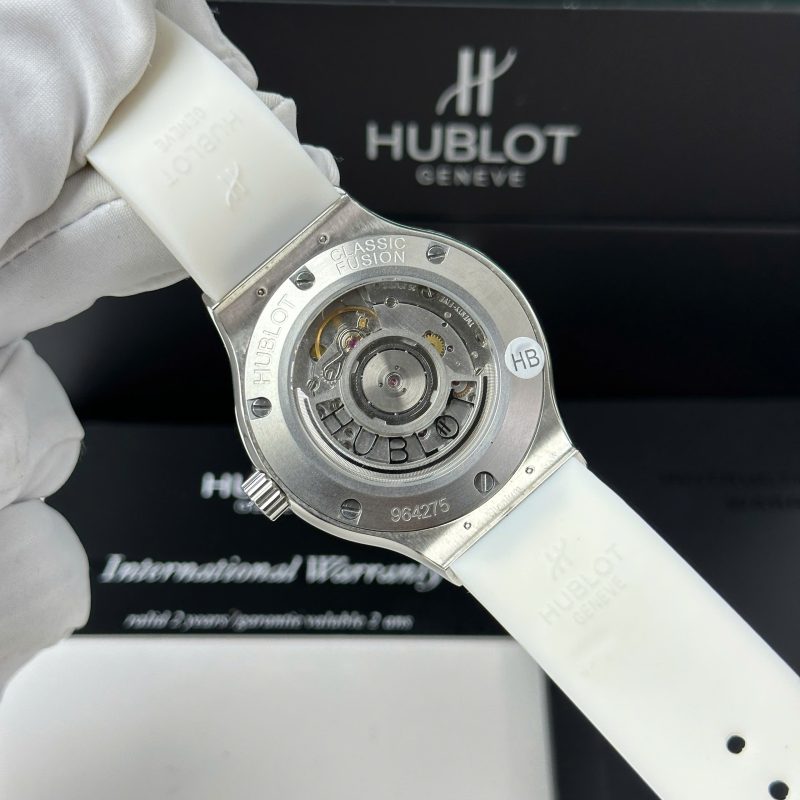 Hublot-Classic-Fusion-Titanium-Diamond-Pave-White-Dial-Rubber-Strap-7-800x800 Hublot Classic Fusion Titanium Diamond Pav¨¦ White Dial Rubber Strap Replica 38mm - Image 7