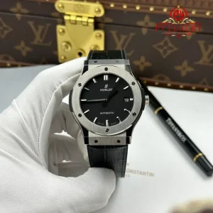 Hublot Classic Fusion Titanium Men¡¯s Watch Black Dial 1:1 Best Replica JJZ Factory 45mm