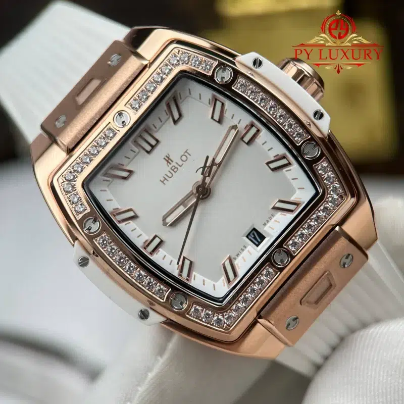 Hublot-Spirit-of-Big-Bang-King-Gold-White-Diamond-Rubber-Strap-Replica-5-800x800 Hublot Spirit of Big Bang King Gold White Diamonds Rubber Strap Replica 39mm - Image 5