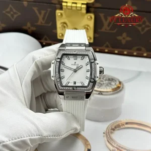 Hublot Spirit of Big Bang Titanium White Diamonds White Dial Rubber Strap Replica 39mm