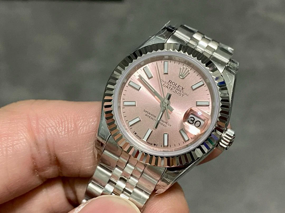 IMG-20250408-WA0157 Rolex Datejust 36 278274 Pink Index Jubilee - Image 3