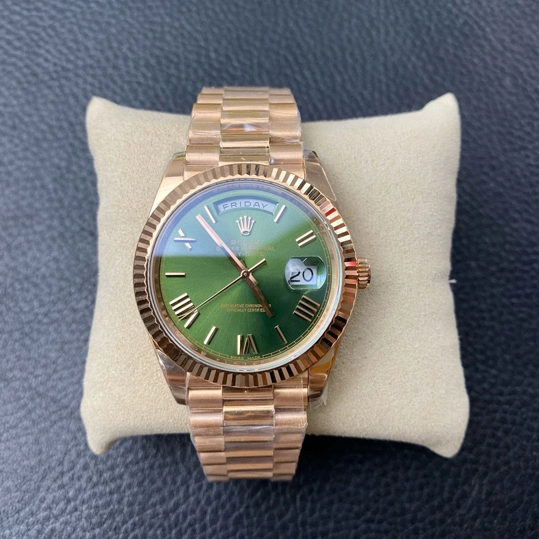 IMG-20250426-WA0148 Rolex Day-Date 40 Yellow Gold Green Roman Dial 228238 Super Clone - Image 2