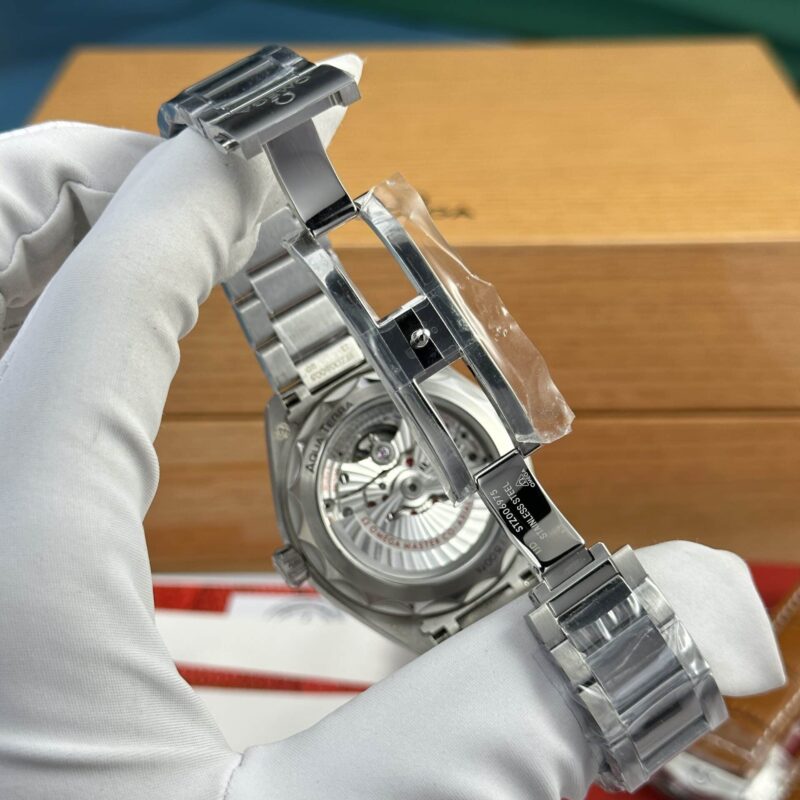 Omega-Aqua-Terra-Worldtimer-GMT-White-Dial-9-800x800 Omega Aqua Terra Worldtimer GMT White Dial Best Replica VSF 43mm - Image 9
