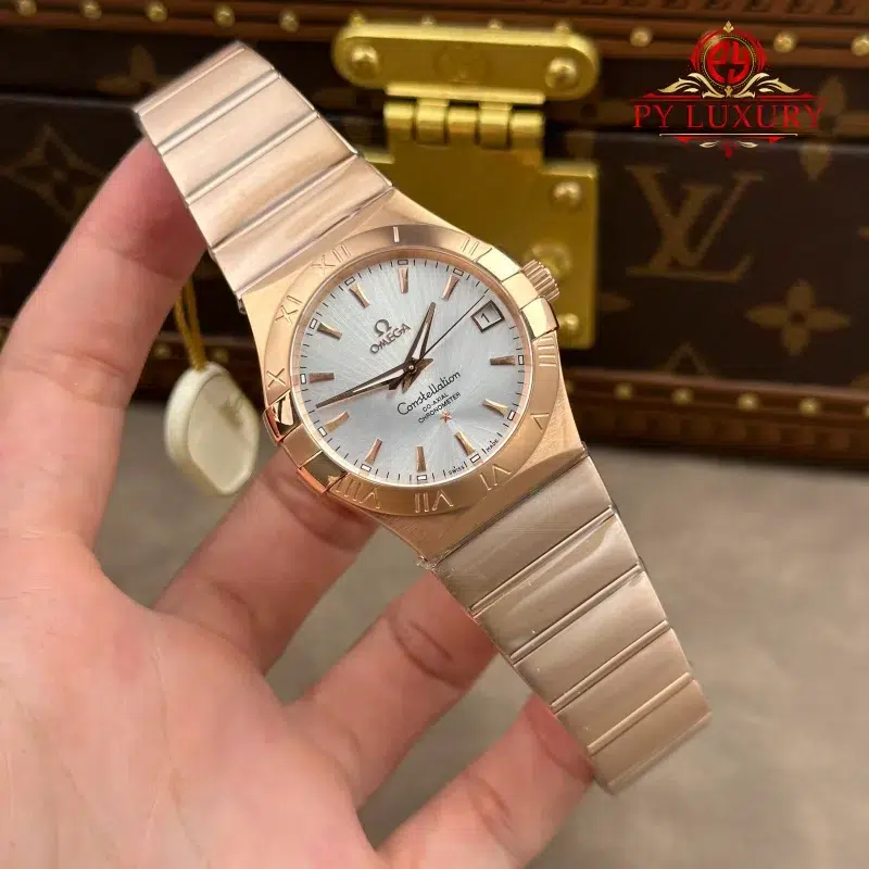 Omega-Constellation-123.50.38.21.02.001-Red-Gold-Silver-Dial-Best-Replica-2-800x800 Omega Constellation 123.50.38.21.02.001 Red Gold Silver Dial Best Replica 38mm - Image 2