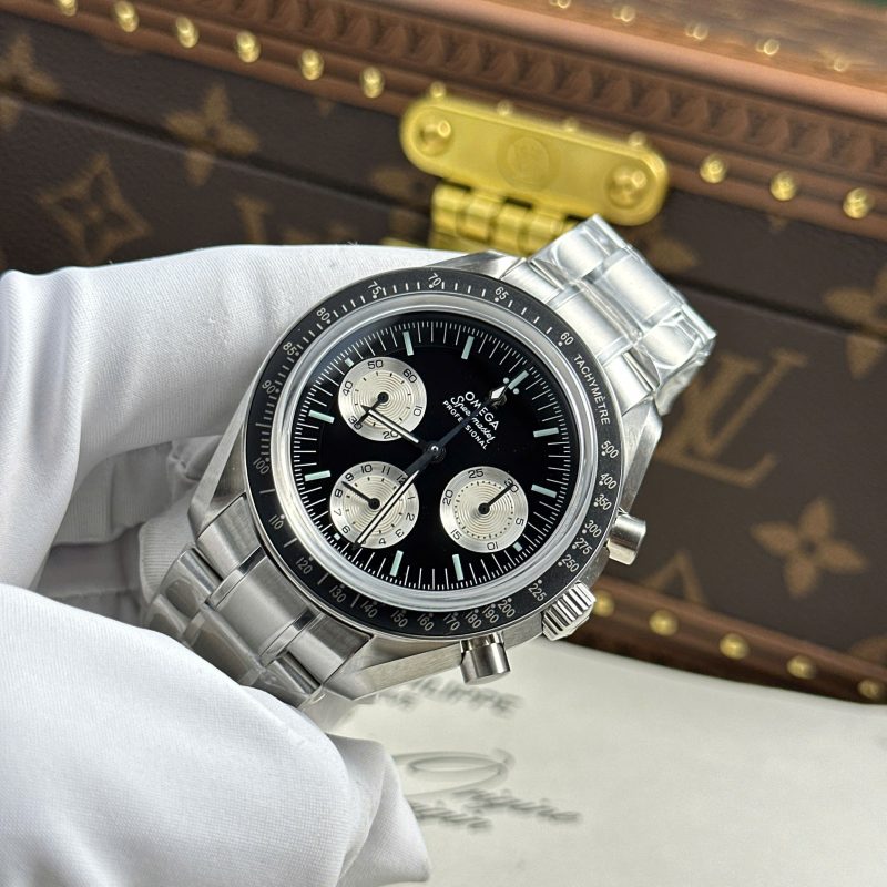 Omega-Moonwatch-Speedmaster-Speedy-Tuesday-Limited-Edition-Steel-3-800x800 Omega Moonwatch Speedmaster Speedy Tuesday Steel Limited Edition Black & White Dial Replica 42mm - Image 3