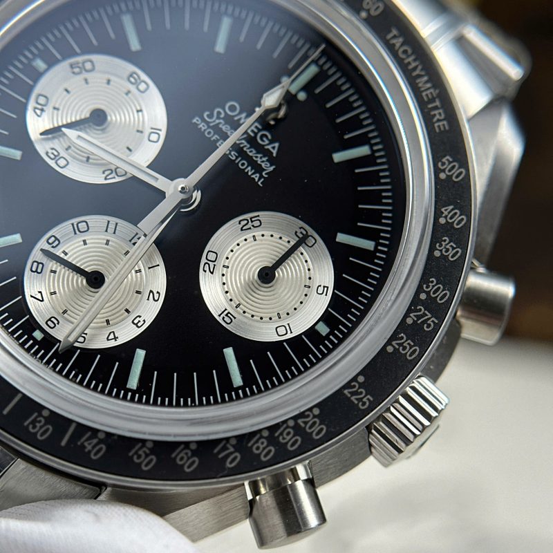 Omega-Moonwatch-Speedmaster-Speedy-Tuesday-Limited-Edition-Steel-7-800x800 Omega Moonwatch Speedmaster Speedy Tuesday Steel Limited Edition Black & White Dial Replica 42mm - Image 7