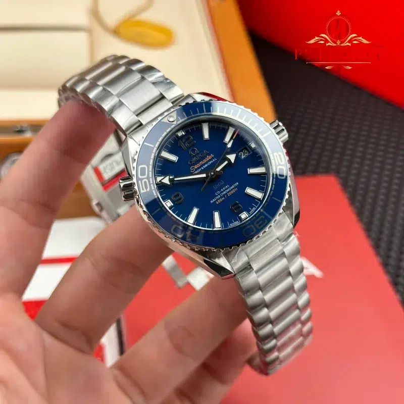 Omega-Planet-Ocean-600m-215.30.40.20.03.001-Steel-Blue-Dial-Best-Replica-VSF-4-800x800 Omega Seamaster Planet Ocean 600m 215.30.40.20.03.001 Steel Blue Dial 1:1 Best Replica VSF 39.5mm - Image 4