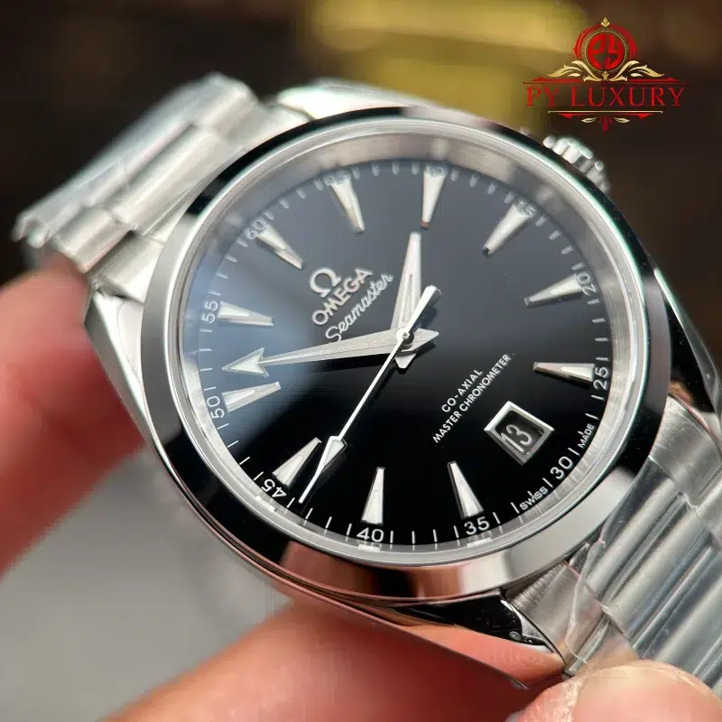 Omega-Seamaster-Aqua-Terra-150M-220.10.38.20.01.004-Black-Dial-Best-Replica-7-800x800 Omega Seamaster Aqua Terra 150M 220.10.38.20.01.004 Black Dial 1:1 Best Replica 38mm - Image 7
