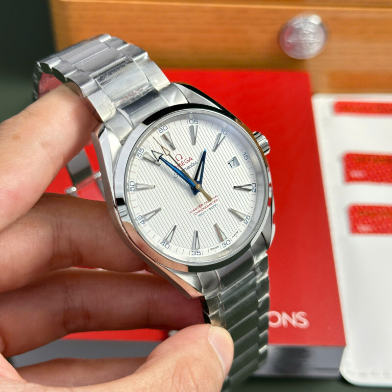Omega-Seamaster-Aqua-Terra-150M-231.10.42.21.02.004-White-Dial-4-800x800 Omega Seamaster Aqua Terra 231.10.42.21.02.004 White Dial 1:1 Best Replica VSF 41.5mm - Image 4