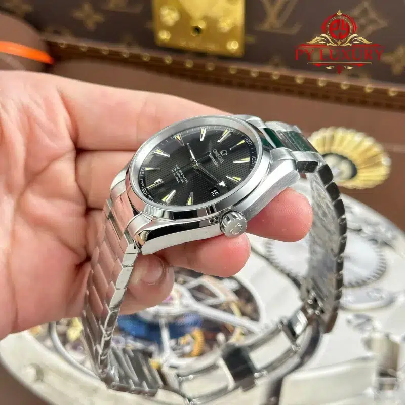 Omega-Seamaster-Aqua-Terra-150M-Grey-Dial-Best-Replica-VSF-9-800x800 Omega Aqua Terra 150m 231.10.42.21.06.001 Steel Grey Dial 1:1 Best Replica VSF 41.5mm - Image 3