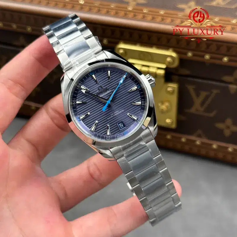 Omega-Seamaster-Aqua-Terra-Co-Axial-Master-Chronometer-Blue-Dial-220.10.41.21.03.002-Best-Replica-VSF-2-800x800 Omega Seamaster Aqua Terra Co-Axial Master Chronometer Blue Dial 220.10.41.21.03.002 Best Replica VSF 41mm - Image 2